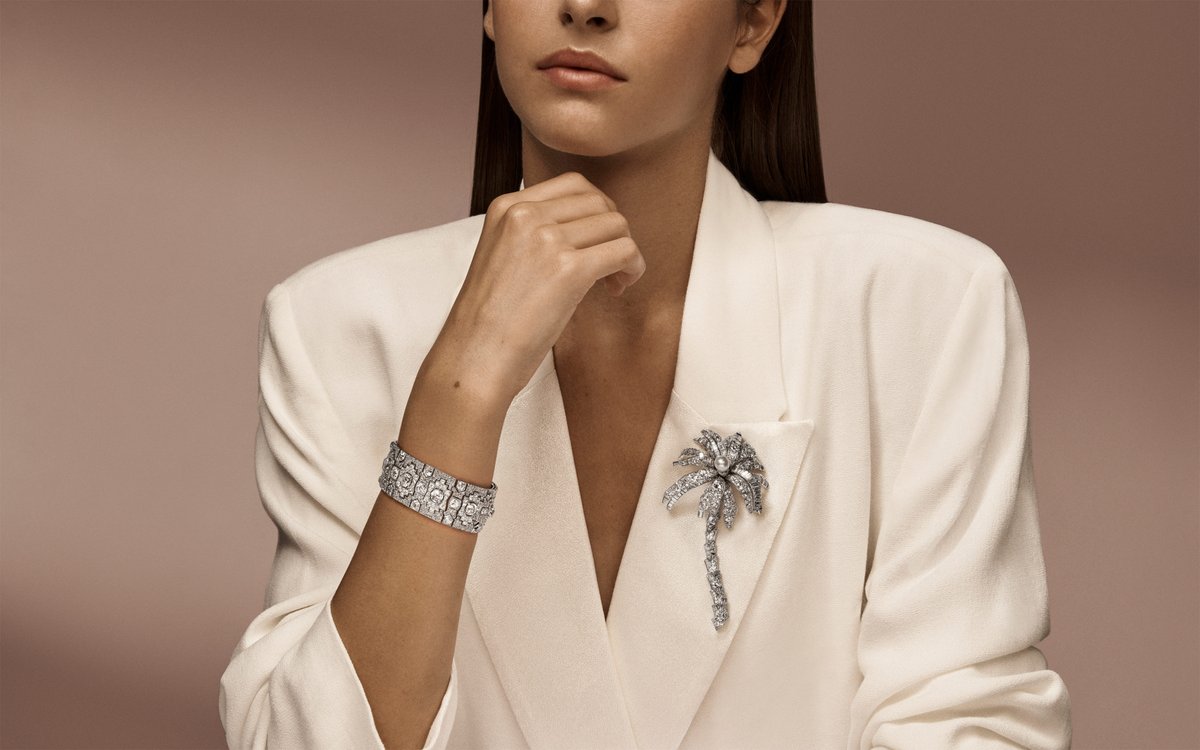 A guide to Cartier jewellery. Loved by royalty and Hollywood stars, Cartier has been synonymous with haute glamour for more than a century. Explore here: christie-s.visitlink.me/4za8oR