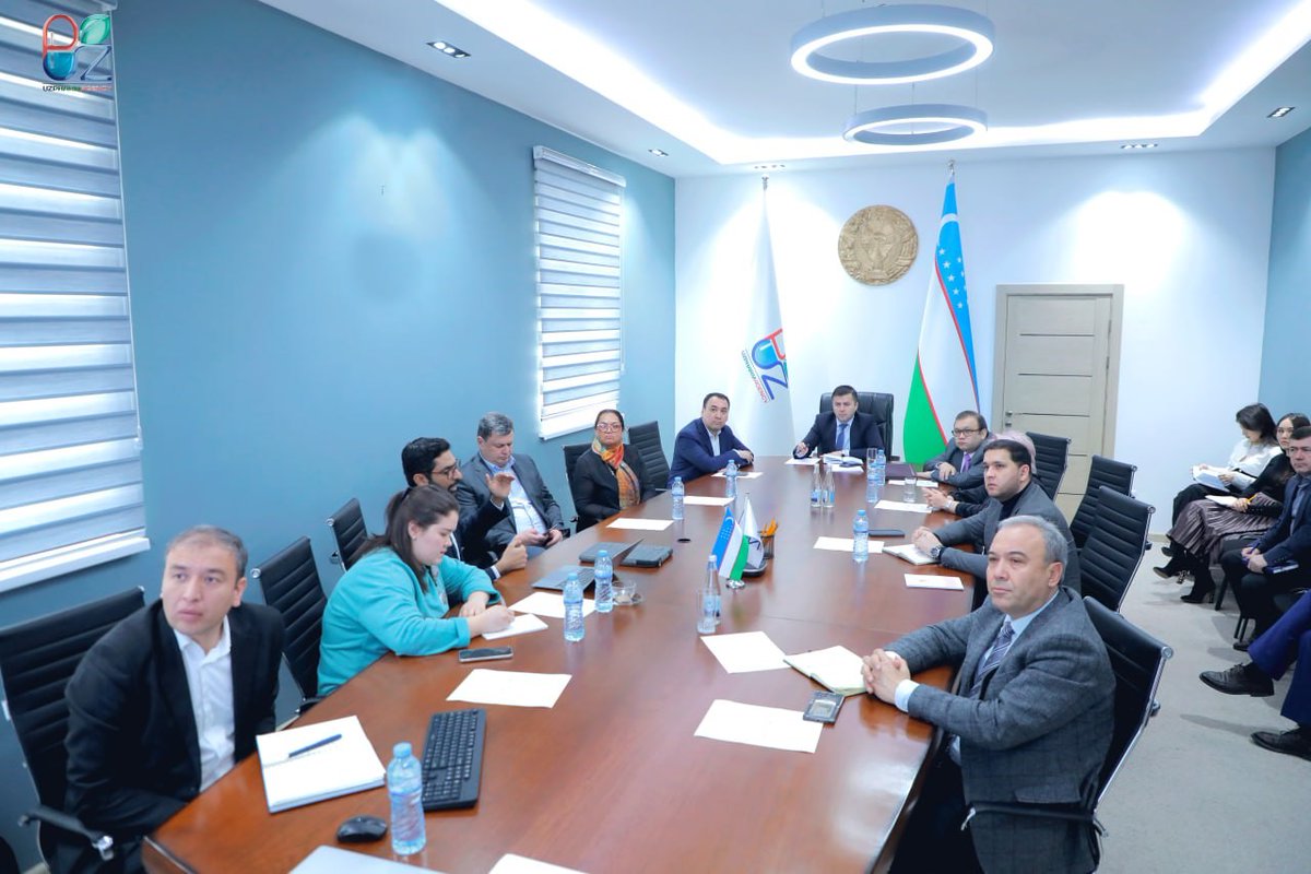 The government of #Uzbekistan, with TA from @USAIDGH’s PQM+, are developing a local pharmaceutical manufacturing strategy to reduce reliance on imports and strengthen #HealthSystems. Key stakeholders convened to validate findings and gather feedback on draft recommendations.