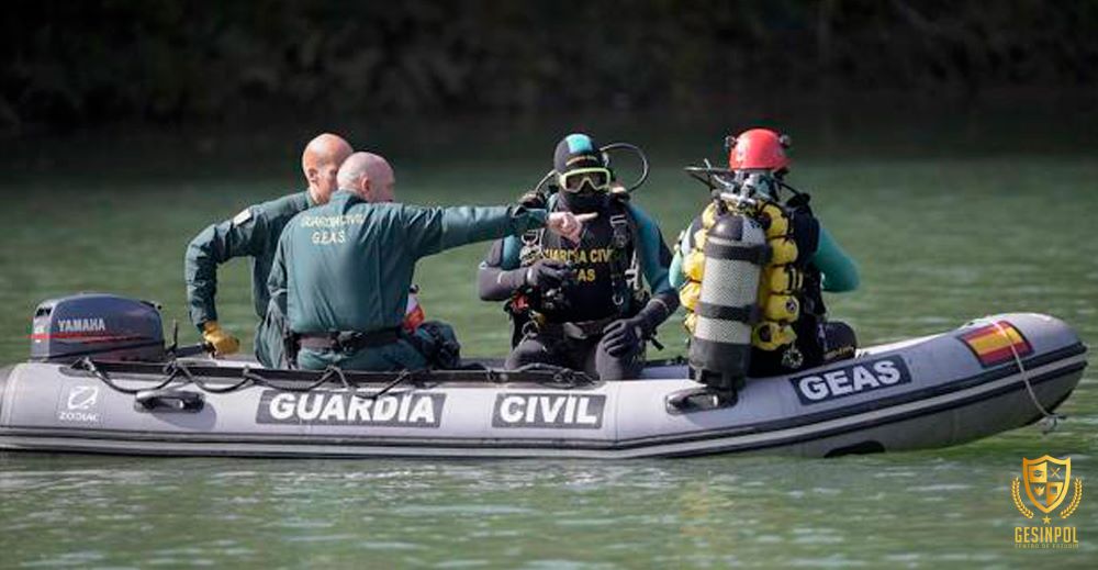 JUCIL: «Este fin de semana solo habrá cuatro guardias civiles del GEAS para toda Andalucía» 21noticias.com/2024/05/02/juc… @jucilnacional @jucilsuboficial @JucilCadiz @AlgecirasJucil