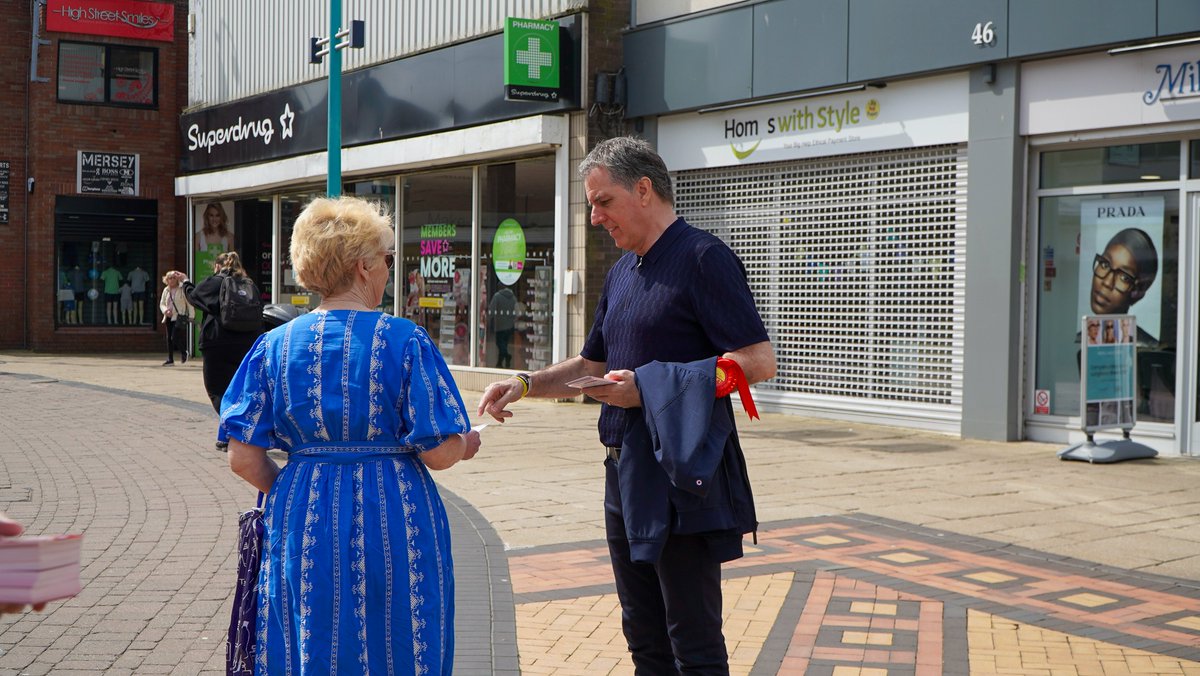 🌹Great to be back in Knowsley, where lots of people are using #AllVotesLabour. We've shown what devolution can do for communities, with a Labour mayor and Labour council.

🤔 Just imagine the difference we could make with a Labour government...