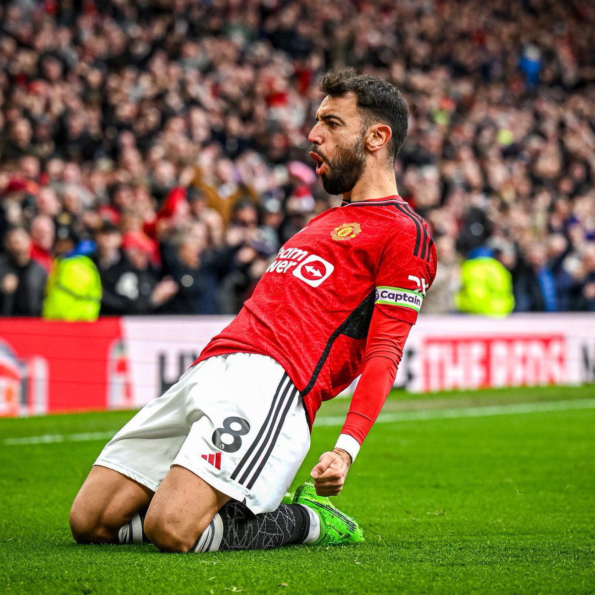 Bruno Fernandes' halfway-line goal vs Liverpool has NOT been nominated for the #PL Goal of the Month award... 😳