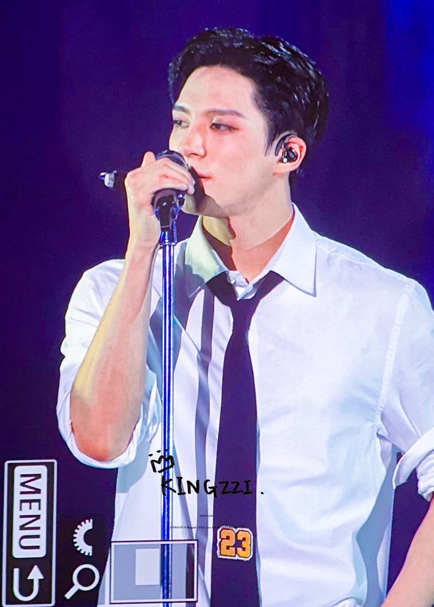 ยังไม่ทัน 25 ภูมิฐานขนาดนี้ได้ไง หล่อพึ่งพาได้ฝากผีฝากไข้ได้อะไรขนาดนั้น