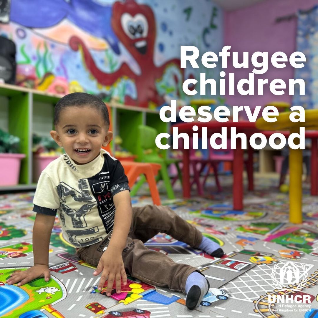 All children, including refugees, deserve a childhood. In Azraq refugee camp, young Mohammad enjoys playtime at the daycare run by #UNHCR and CARE. Despite the challenges, he gets to experience life as a child. 

#WithRefugees