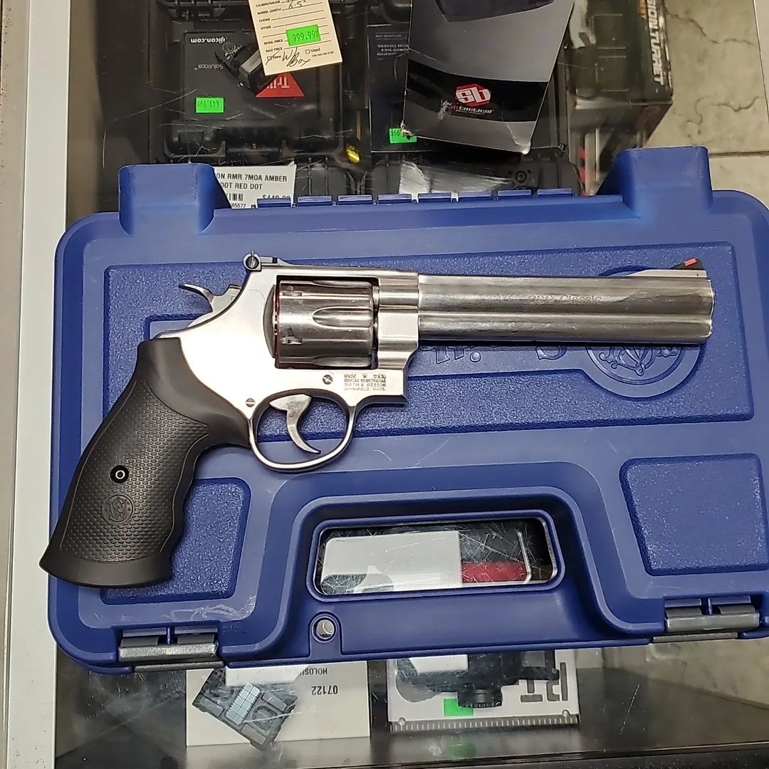 New arrivals!!

 Smith&Wesson 629 44mag revolver 6.5' #smithandwesson #44mag #revolver #handgun #629