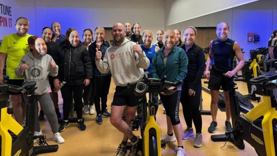 Good luck to Luke as he continues his preparations for the ultramarathon on Saturday! oldham-chronicle.co.uk/news-features/…