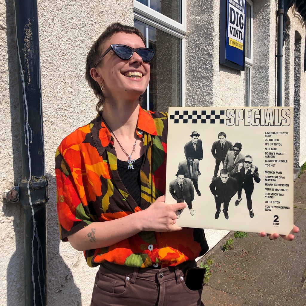 West Kirby is popping with sunshine and rarities - like this absolute classic from The Specials on a UK 1st press! 🌞🏁 Getting harder to find in the wild, especially in this condition! ✨️

Visit digvinyl.co.uk for all your rarity needs! 🤩