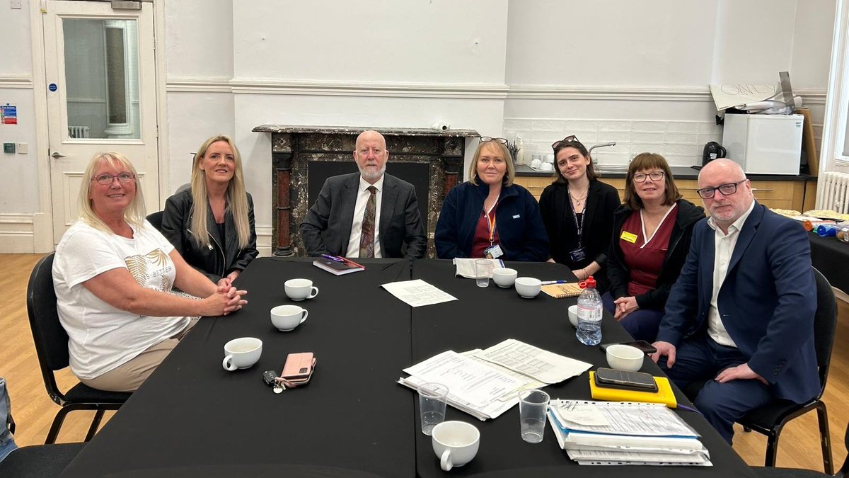 Fantastic to meet @AndyMcDonaldMP and to have his support in our members ongoing campaign for HCAs re-banding and backpay @southtees hospitals. HCA leaders brought with them extensive evidence of their clinical work going back as far as 2004. Now is time for the Trust to…