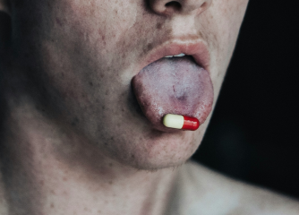 UGent Recht & Criminologie (@rechtcrimugent) on Twitter photo 💊 Stel je voor: #XTC legaal kopen in de winkel🛒! Zou dat beter zijn? Wat denk jij? 🤔 Doe mee aan de simulatie van <a href="/SMARTonDrugs1/">SMART on Drugs</a> tijdens de xtc-expo op 14 & 15 april en exploreer nieuwe perspectieven op drugsbeleid. 👉 smartondrugs.be/informatie/xtc… 💊 Stel je voor: #XTC legaal kopen in de winkel🛒! Zou dat beter zijn? Wat denk jij? 🤔 Doe mee aan de simulatie van <a href="/SMARTonDrugs1/">SMART on Drugs</a> tijdens de xtc-expo op 14 & 15 april en exploreer nieuwe perspectieven op drugsbeleid. 👉 smartondrugs.be/informatie/xtc…
