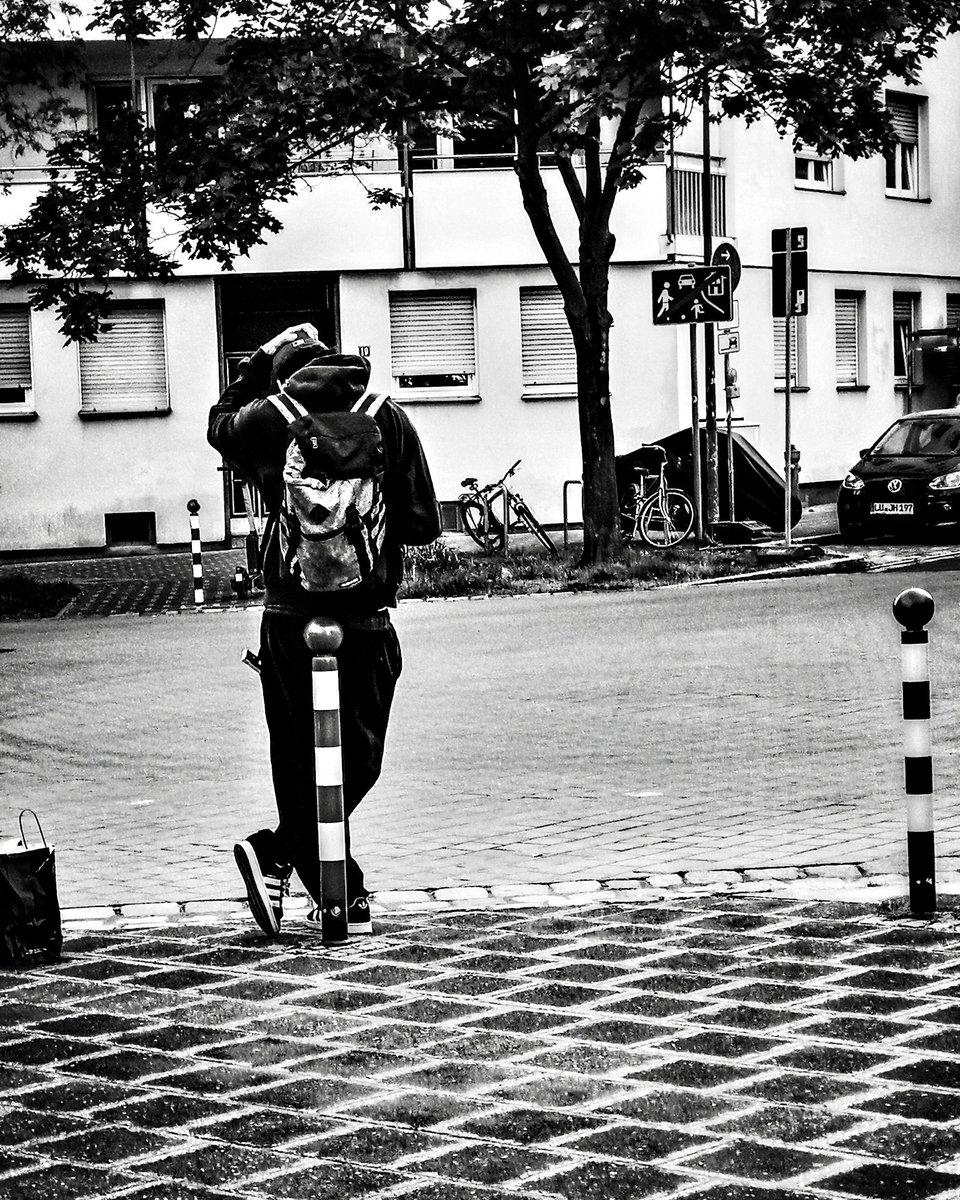 On the corner

@ap_magazine 
#streetphotographer
#streetphotography
#streetphotographyinternational 
#blackandwhitephotography
#blackandwhitephoto
#blackandwhitestreetphotography 
#monochrome 
#urbanphotography 
#bnwphotography
#bnw
#mobilephotography
#streetcorner
#waiting