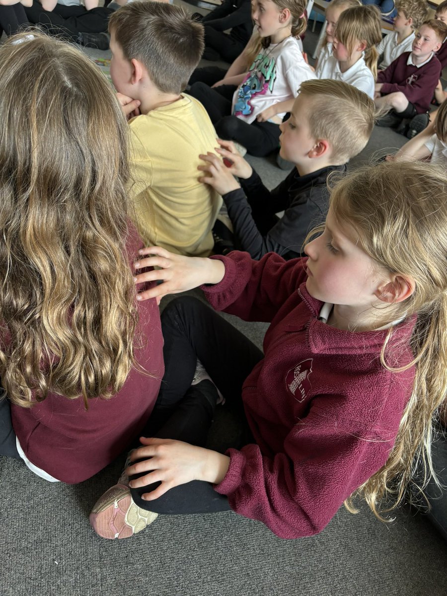 Mrs Burton* tweet media