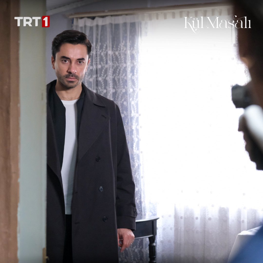 Arat düşmanıyla yüzleşiyor! #KülMasalı final bölümüyle bu akşam 20.00’ de TRT 1’de. <a href="/trt1/">TRT 1</a>