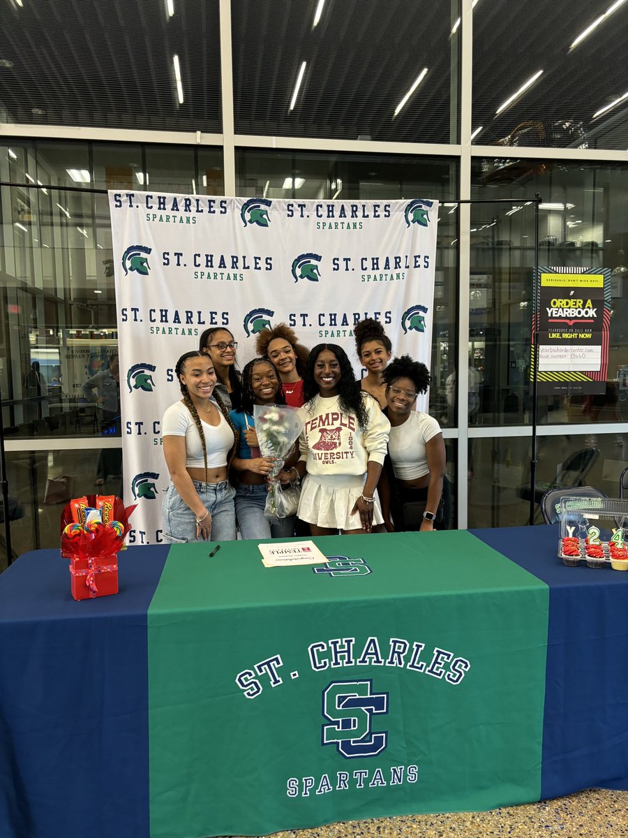 SCHS Cheer (@schs__cheer) on Twitter photo CONGRATS to Our Spartan Queens Senior Taylor for Making it Official on her Commitment to Further her Academics & Athletics at Temple University, we Know you are Going to be AMAZING at the Collegiate Cheer Level & we Wish you the BEST💚
@SchsSathletics <a href="/StCharles_sga/">Spartan SGA</a> <a href="/StCharlesHS/">St Charles High School</a> CONGRATS to Our Spartan Queens Senior Taylor for Making it Official on her Commitment to Further her Academics & Athletics at Temple University, we Know you are Going to be AMAZING at the Collegiate Cheer Level & we Wish you the BEST💚
@SchsSathletics <a href="/StCharles_sga/">Spartan SGA</a> <a href="/StCharlesHS/">St Charles High School</a>