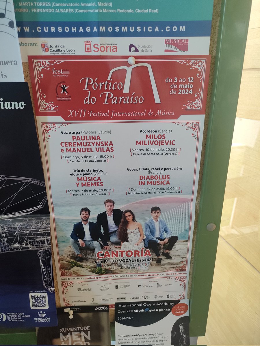 #EarlyMusic in #Galicia! 🌊🐬 On Friday the 19th, I found Cantoría (@cantoriamusic) on the bulletin board of the Conservatorio Superior de Música of La Coruña. ;-) 🌼 😍