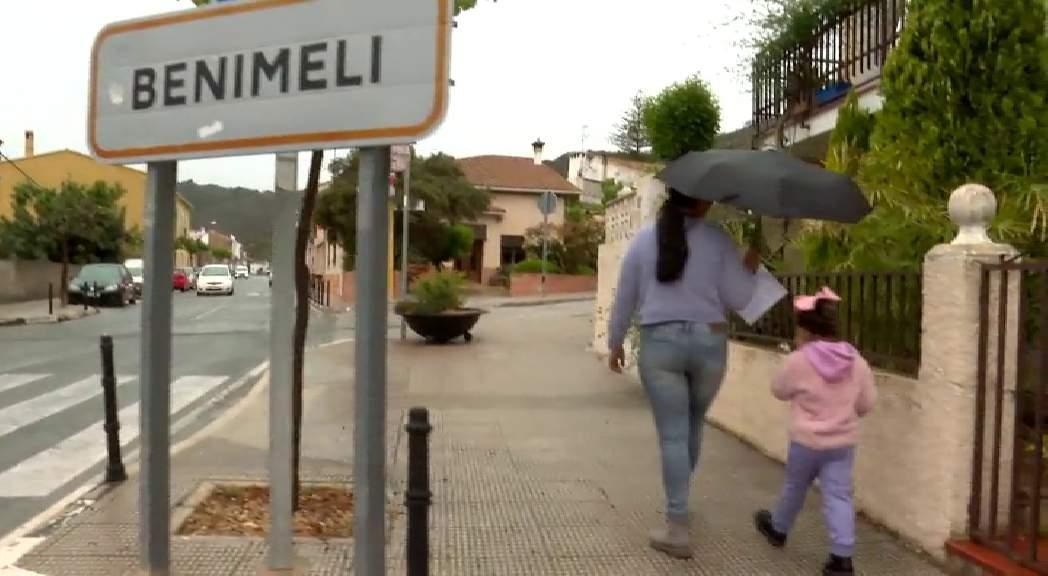 Educación en jaque: 140 colegios se enfrentan al cierre por falta de alumnos elconfidencialdigital.com/video/videos/e…