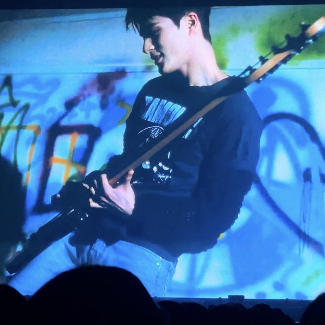 another -jn with guitar has been unlocked 🔓
ROCKSTAR LEE JENO 🔥🎸