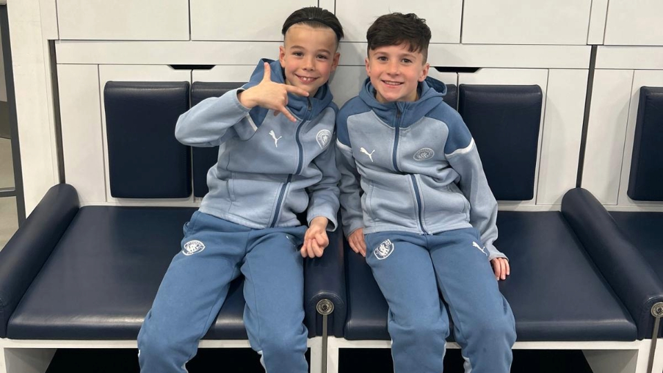 Noah and Jasper played from the age of five years old at Shawside Juniors - well done boys! 👏👏👏 oldham-chronicle.co.uk/news-features/…