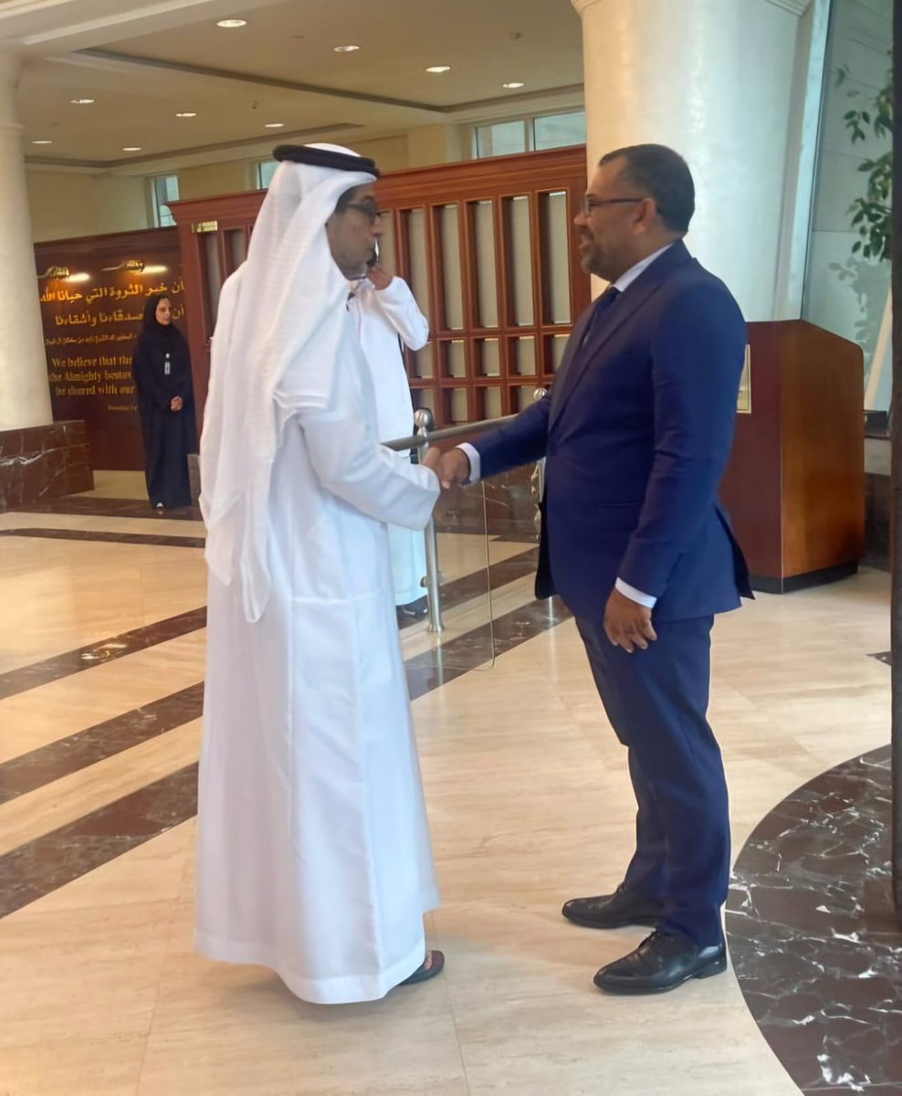 Had a constructive discussion with H.E. Mohamed Saif Al Suwaidi, DG of Abu Dhabi Fund for Development #ADFD. Conveyed appreciation for the generous support and assistance provided by the Government of #UAE to the Maldives and discussed further cooperation with the Fund.