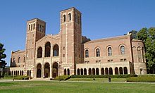 From MLK to Lew Alcindor to Bill Walton, UCLA has a rich tradition of counterculture & protesting. However, when you’re asked to leave, you leave. 

Sidenote: The vandalism of Royce Hall is very upsetting. One of the most iconic university buildings looks like 💩