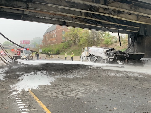 MAJOR MESS #NORWALK Fiery crash involving tanker may have compromised structural supports of Fairfield Ave overpass above 95. See warped steel, damaged lines in photo. Until structure is deemed safe or secured, highway below will likely remain closed. HUGE DELAYS both ways.