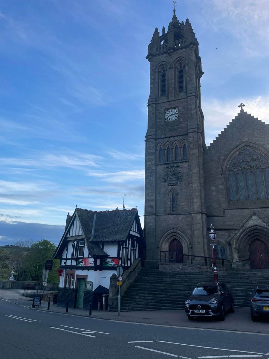 More young people have joined our National Investigation Group, this time from Tweeddale Youth Action. Corrie visited the lovely #Peebles yesterday to meet with them ahead of the group's first meeting next week. More to follow soon! #childrensrights #childlaw #accesstojustice