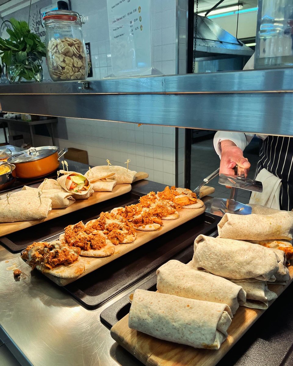Army North West (@nw_army) on Twitter photo Yesterday the #britisharmy rolled out their new and improved dining hall menu with improved food options and pricing to all soldiers across the armed forces. #HealthyChoices #HealthyDiets #catering <a href="/BritishArmy/">British Army 🇬🇧</a> Yesterday the #britisharmy rolled out their new and improved dining hall menu with improved food options and pricing to all soldiers across the armed forces. #HealthyChoices #HealthyDiets #catering <a href="/BritishArmy/">British Army 🇬🇧</a>