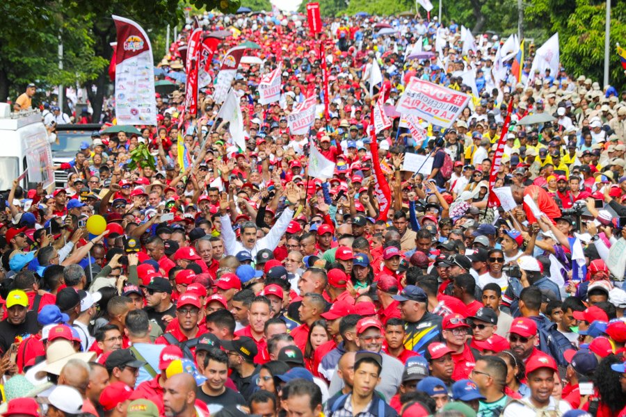 #2May | 🇻🇪 📢 ¡ETIQUETA DEL DÍA! ▶️ #BidenLevantaLasSancionesYa ¡Basta de Bloqueo! ¡La Esperanza está en la Calle! Vía || @Mippcivzla