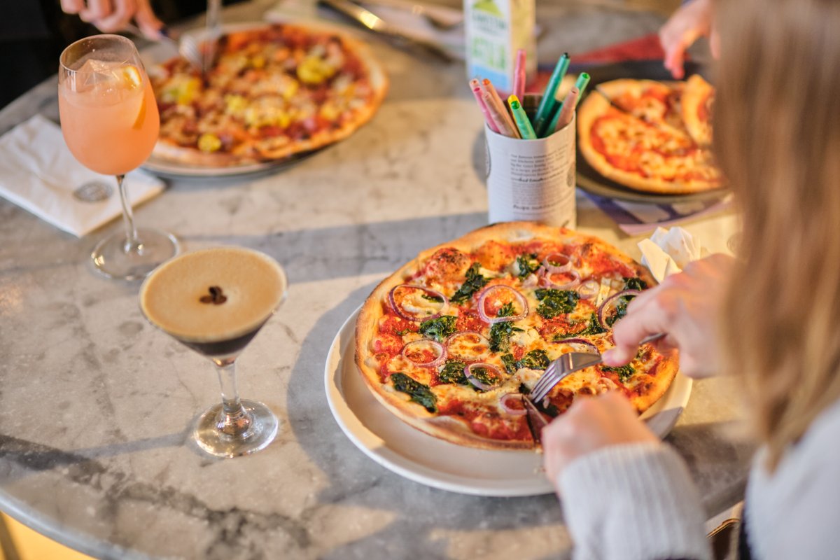 🍕A warm welcome to our new members- Pizza Express Taunton! 🍕🥂PizzaExpress Taunton - Bridge Street has had a refresh and they can’t wait to share it with you. Come on over and relax into their welcoming booths as you enjoy a delicious meal.