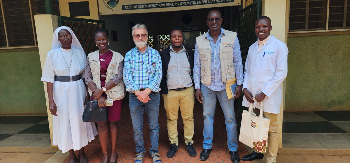 Recently, @BoloSimon met the VL teams at Moroto Regional Referral Hospital & St Kizito Matany Hospital, Catholic mission, Napak District in 🇺🇬 where a new treatment for visceral #leishmaniasis started. @DNDi continues to leverage on partnerships to deliver treatments for #NTDs.