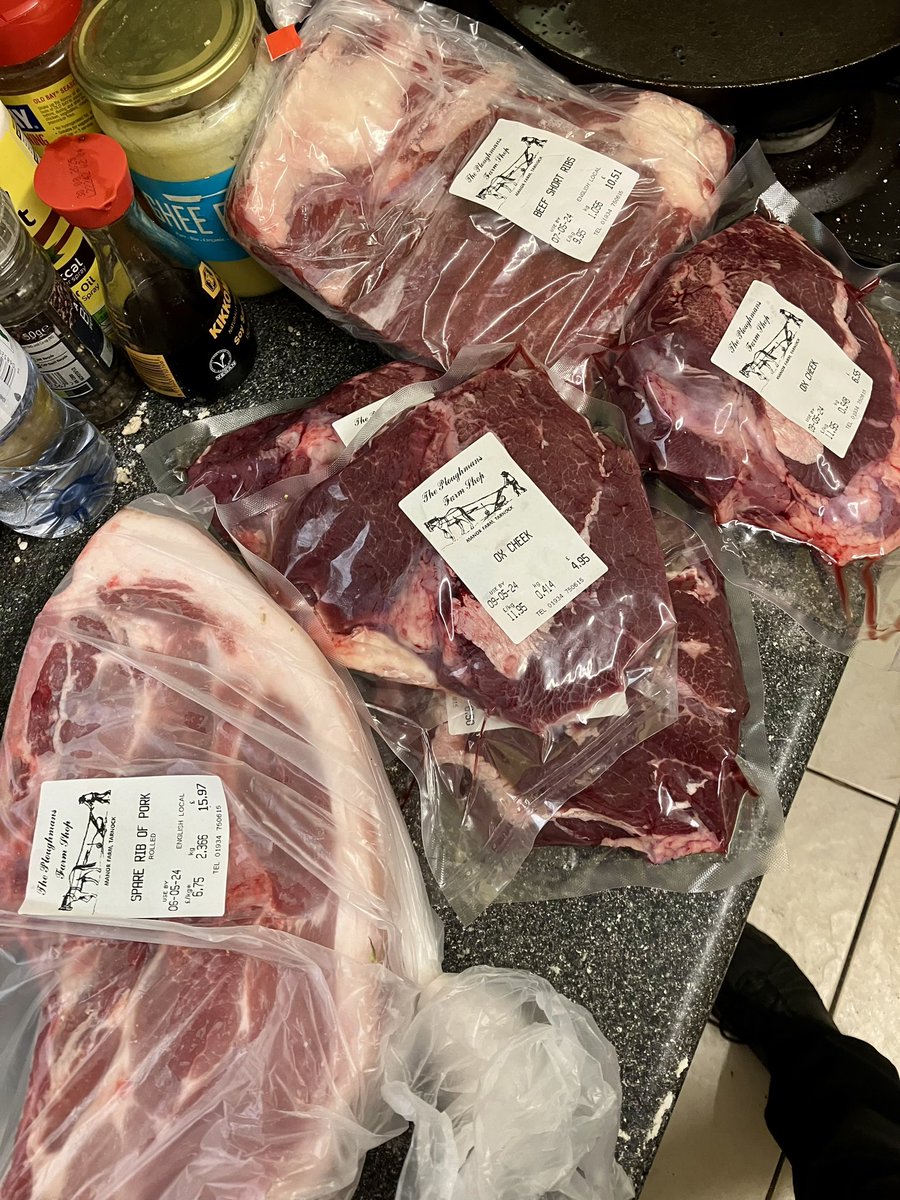 Been saving some pension pennies to treat my self to some farm shop goodies. This will last me a while. The Ploughman's Farm Shop #bbqlife #beefcheeks #beefshortribs #porkshoulder