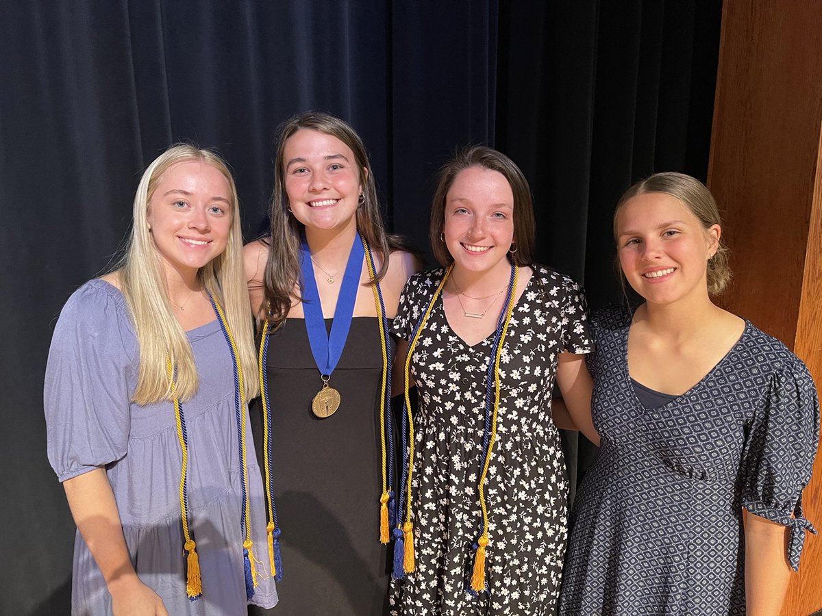 Congrats to seniors @charlottejtorg, President Brielynn Myers, and @DianeMcglamery on being presented with their honor society chords for upcoming graduation! Congrats to Chloe Weigl on her honor society induction!