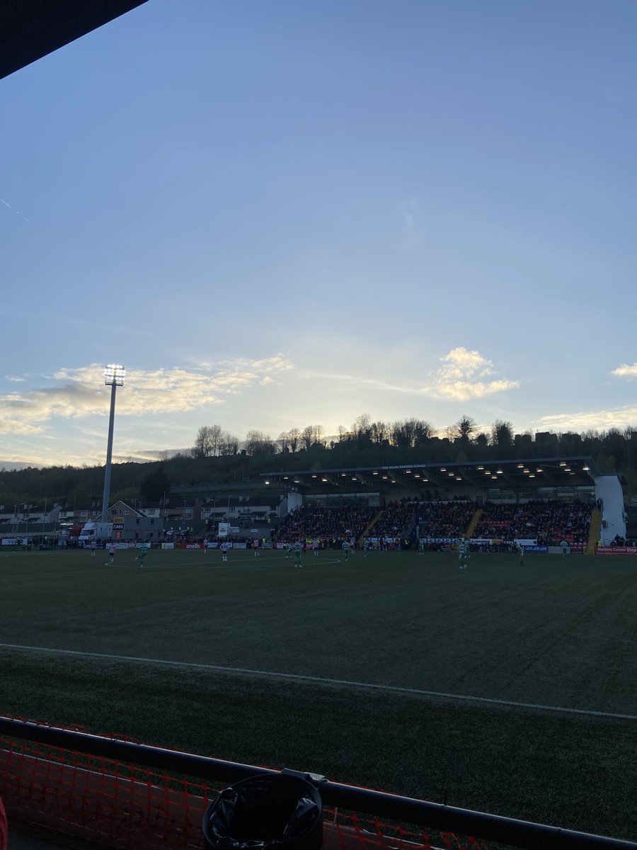 Derry City travel to Galway United on Friday hoping to claim their first win there since August 2015.

Meanwhile, the Candystripes host Shelbourne on Monday in a fixture which has seen five draws in the last six league encounters.

My preview is out now!
polohare.blogspot.com/2024/05/galway…