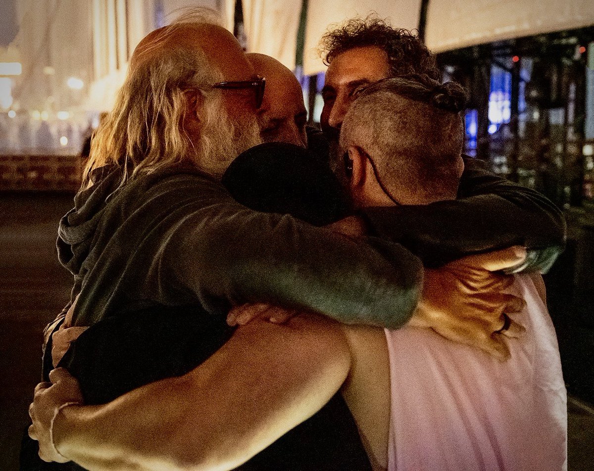 “A little preshow huddle with @RickRubin. He changed our lives forever when he walked into the Viper room; after seeing us one time he told us he wanted to sign and produce us. A great soul and an integral part of our sound.” - @JohnDolmayan 📷: Greg Watermann