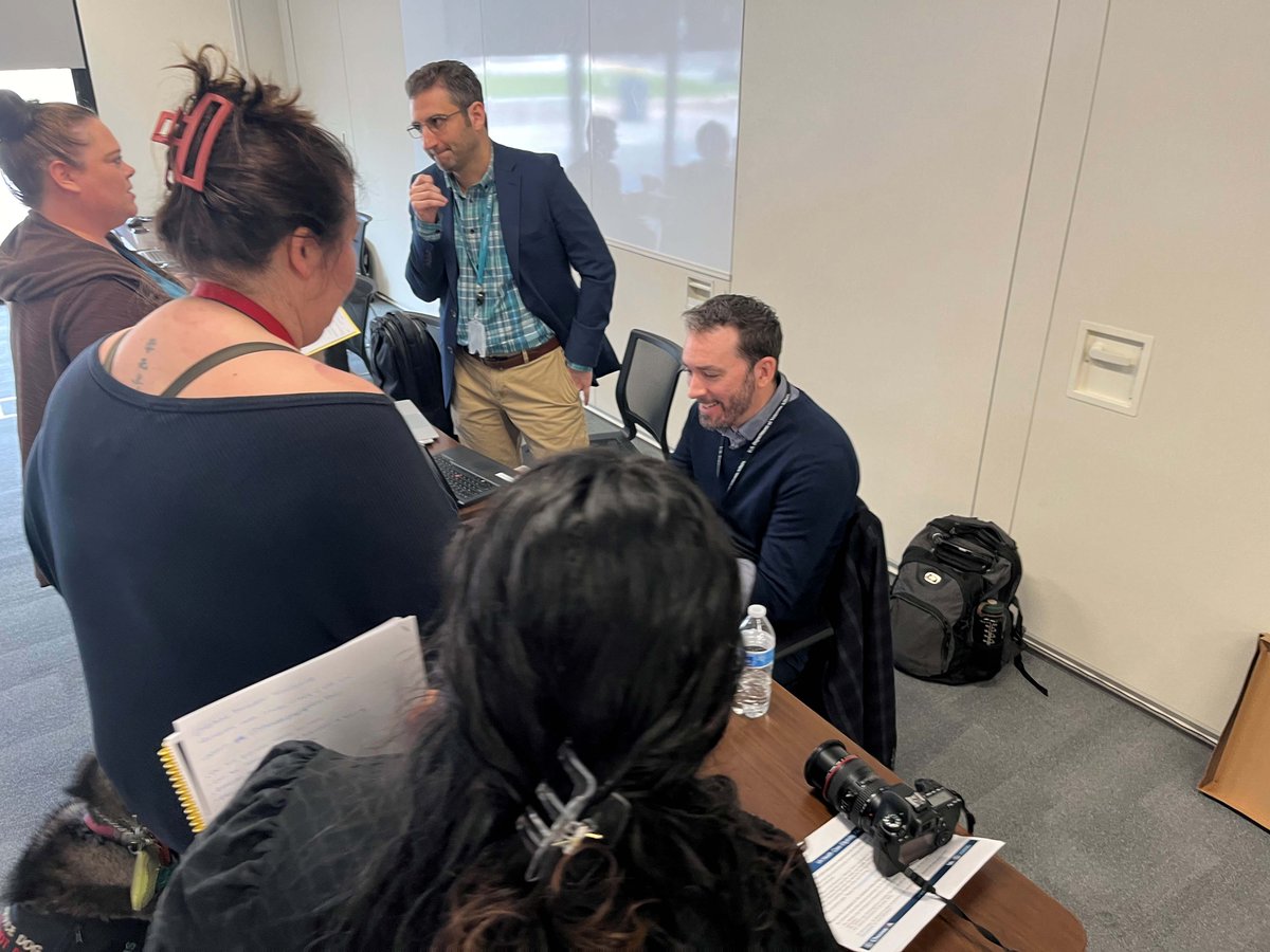 WellHive was excited to participate in this week's provider fair in Spokane, WA. We met with several local #provider groups and discussed the benefits of joining VA's new revolutionary External Provider Scheduling (EPS) Program. Learn more 👇 wellhive.com/va-provider