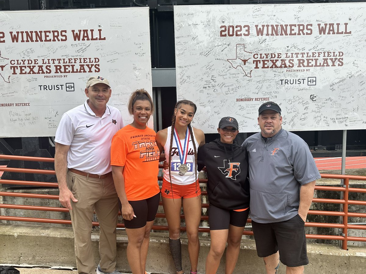 castillo_ac's tweet photo. Congratulations to our very own Ferris Yellowjacket  Arieanna Jefferson in winning the Silver medal in the Girls 4A Long Jump!!  #FAMILY #FAST @JacketNationFHS @FerrisISD @FerrisFB_ @ferrisallsports https://t.co/8Ubilxz4sU