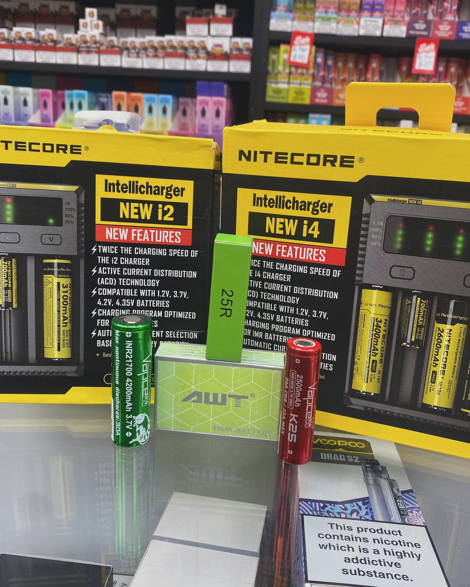 In need of batteries or chargers we have plenty to choose from in store now
#vape #vapers #vapelife #ecig #vapeporn #quitsmoking #smokefree #flavours #ivapelounge #eccles #ecclesvape #manchester #trend #vaporesso #geekvape #OXVA #uwell #Voopoo