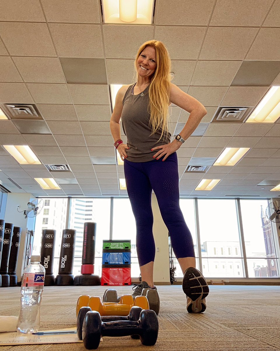 RunEatBeHappy's tweet image. Back to teaching/doing the Thursday double! 

The best days are the ones where you get to do what you love. Sharing movement, beat red faces, and dripping sweat makes me so happy. 

How did YOU push yourself today? 

#fitnessinstructor #spininstructor #moveyourbody #grateful