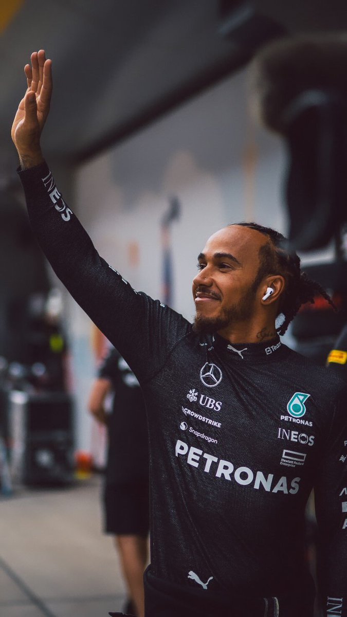 Lewis Hamilton: 'Adrian Newey'i Ferrari'de görmeyi elbette çok isterim.'

'Onunla çalışmak büyük bir ayrıcalık.'