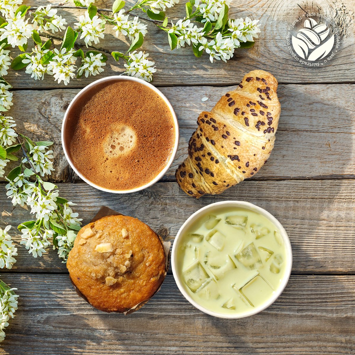 Which combo of coffee and snack is your fave? 🤔😋

Quelle combinaison de café et casse-croûte préférez-vous? 🤔😋

#javau #fairtradeorganic #montreal #coffee #cafe #mtlcafe #fresh #coffeelover #coffeetime #snack #pastries #muffins #croissant