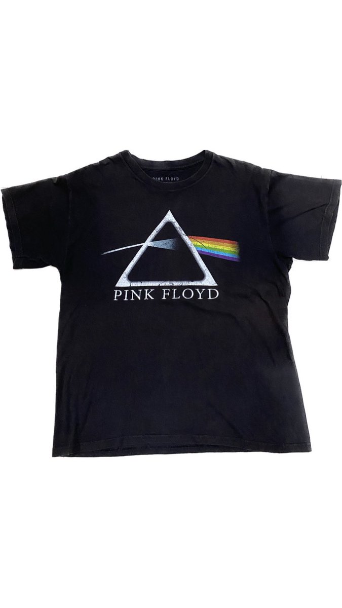 masboik's tweet photo. @meme_posser Tom Petty and the heartbreakers- size L - Tag Gildan Softstyle - used 300rb
Slayer - size XL - Tag Canvas - used 250 
Pink Floyd - size L - Tag Pink Floyd Official - used 250rb

Mau liat detail bisa dm atau koleksi lain ada di Carousell di bawah, terima kasih meme poser. https://t.co/yXDzUqhXiO