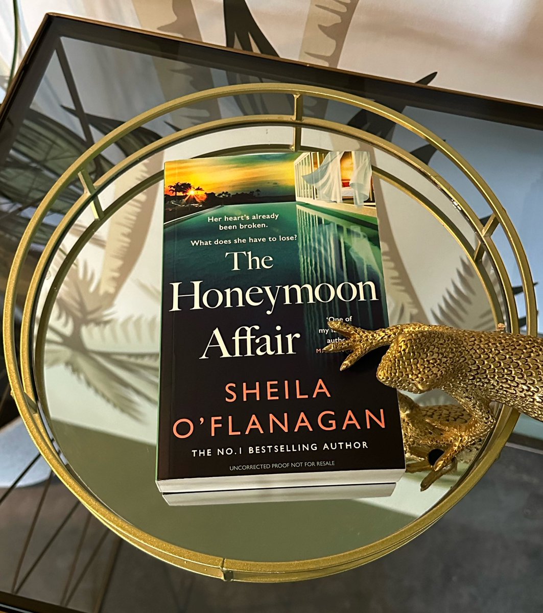 Only 1 week to go until #thehoneymoonaffair is out in Ireland and the UK! Don’t forget to pre-order a copy or grab one on the 9th of May ☀️🏝️