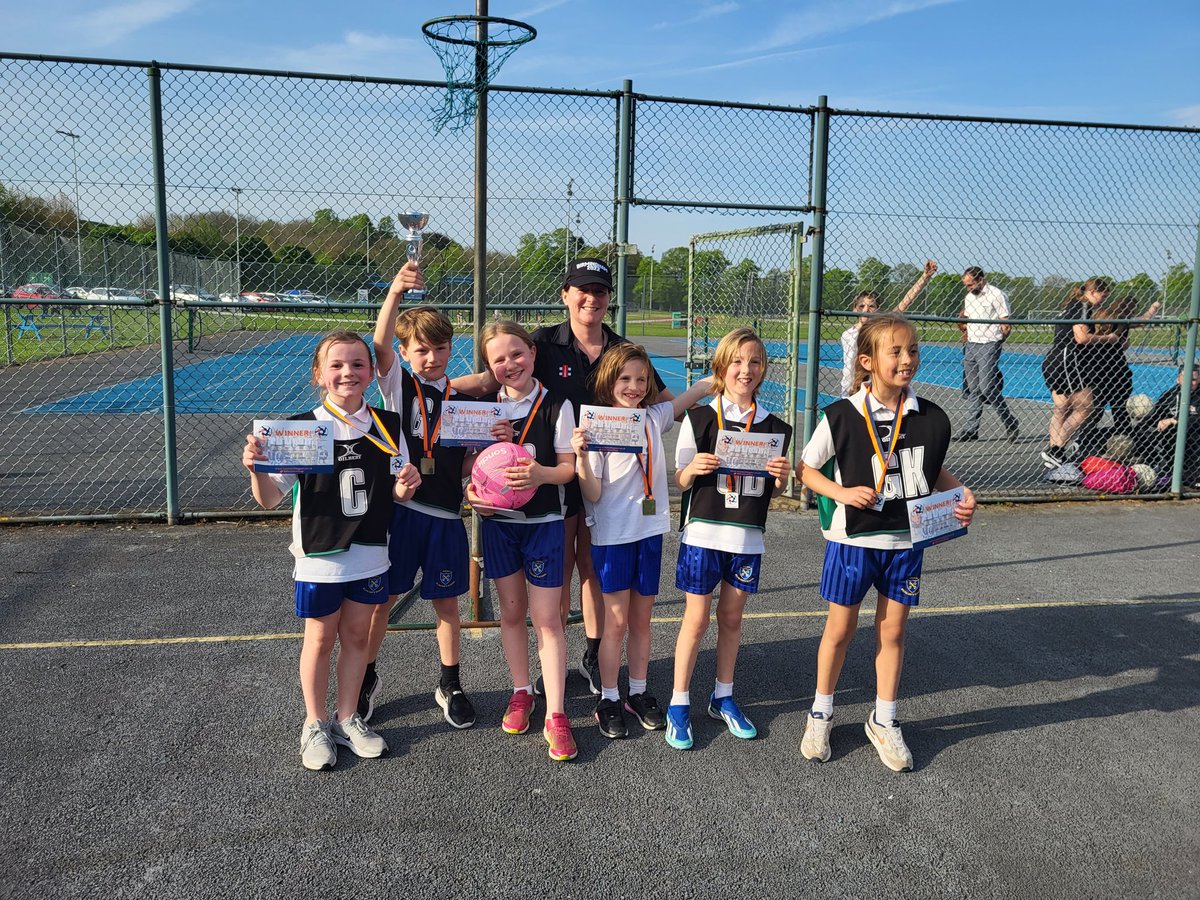 Well done to our fabulous Year 3/4 netball teams for playing so well today, and a big well done to Yoxall 1 who won the tournament!! 🏆🥇👏 @Eaststaffssp