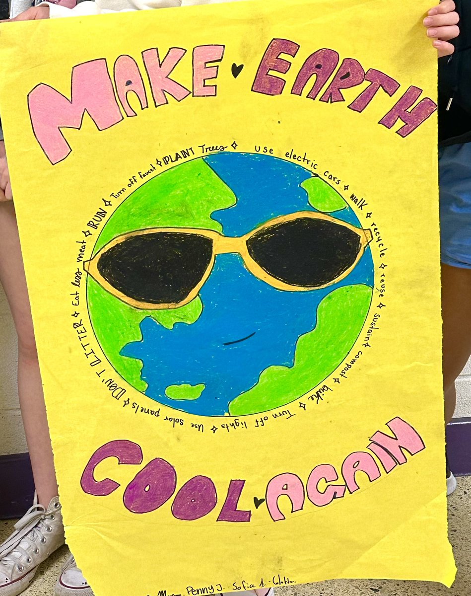 My students Sofia, Penny, Colette, Marlene & Chiarra were one of the groups who were #EarthDay 🌍poster contest winners @APSGunston #congratulations girls 👏🏾🎊🎈 @ilovearlingtonv @PlanetGreen @ArlParentsforEd @GreenArlington @kidsplanet #TakeCareoftheEarth