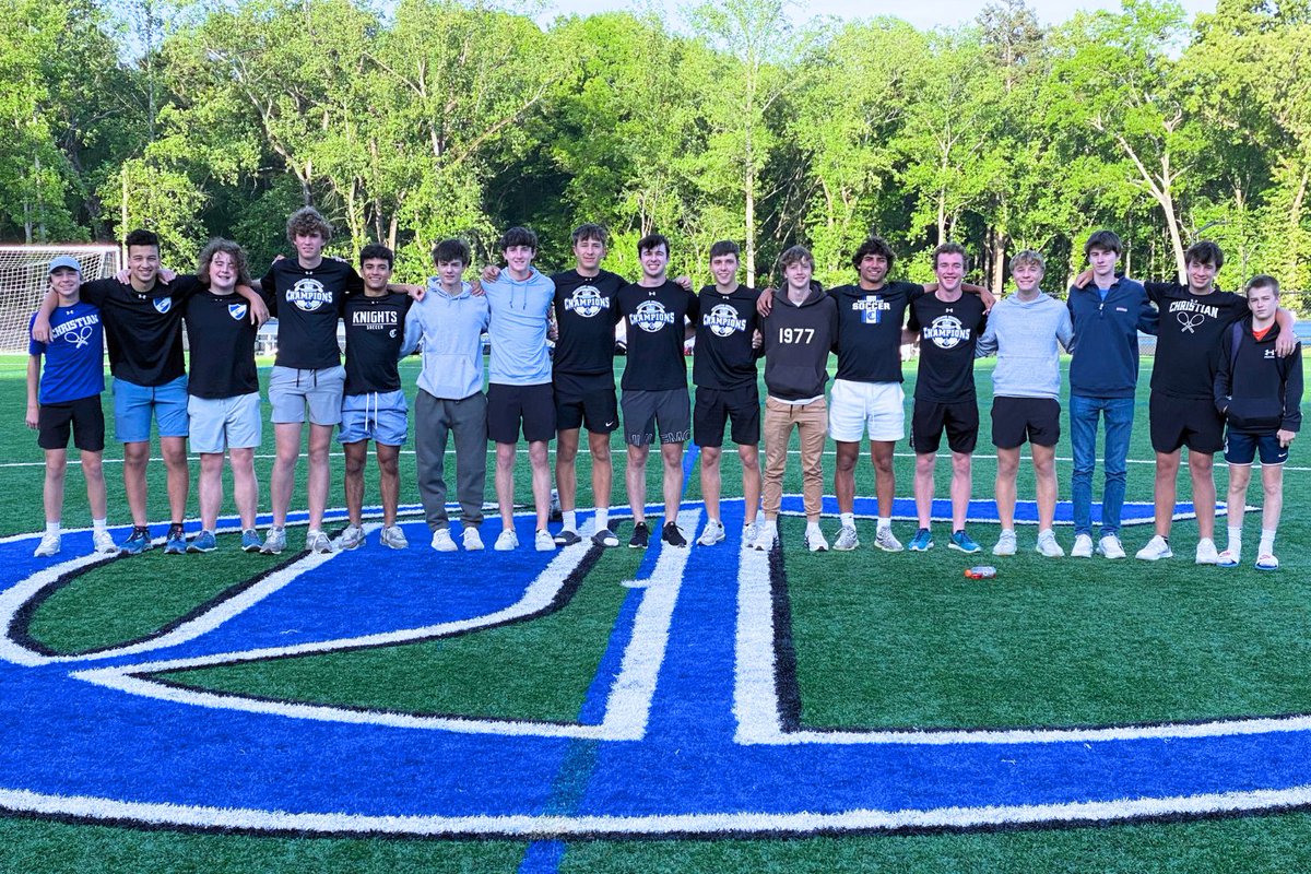 ⚽🏆The varsity boy's soccer team was recently honored with their CISAA Conference Championship banner! Proud of the hard work these guys put in to become conference champs! #ccsKnights @ccs_mens_soccer @CharChristAD