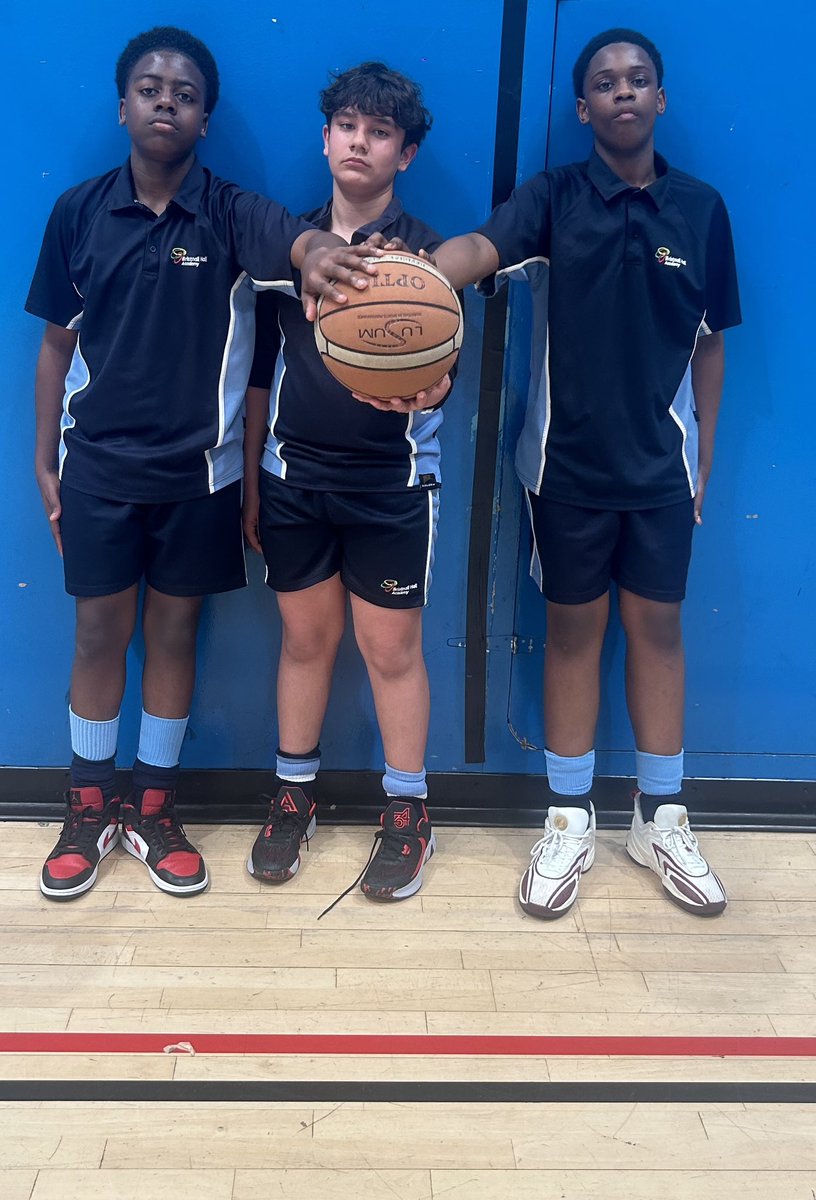 A huge well done to our Year 9 students who played in tonight’s basketball tournament, placing 7th out of 18 teams! Great to see students attending weekly Period 7 sessions and then getting to play competitively and showcase their skills! #proud #extracurricular