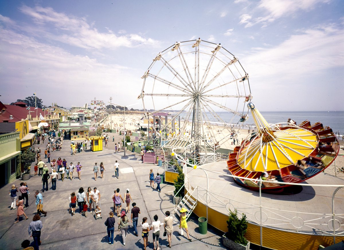 Double the excitement this year with not one, but TWO new rides—Dream Wheel and Surge! Taking it back to 1971 with this photo featuring the old Ferris Wheel and another spinning ride. Who remembers what it was called? 🎡🏖 
#TBT #BeachBoardwalk #SantaCruz #AmusementPark