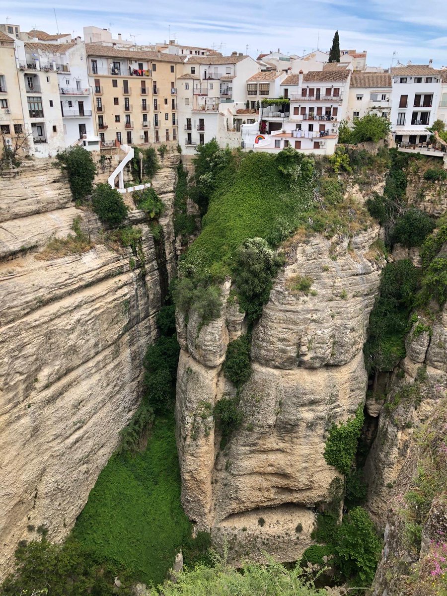 Ronda vertigo…