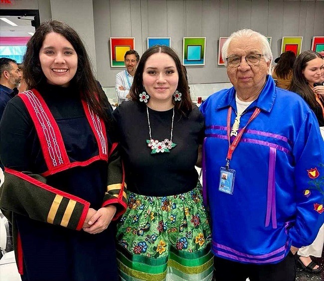 #LakeheadUniversity students Daanis Pelletier and Cassandra Spade recently advocated for #Indigenous values at the #UnitedNations Permanent Forum on Indigenous Issues. To learn more about this impactful work, click the link here: loom.ly/bKvl4GM #mylakehead #LakeheadU