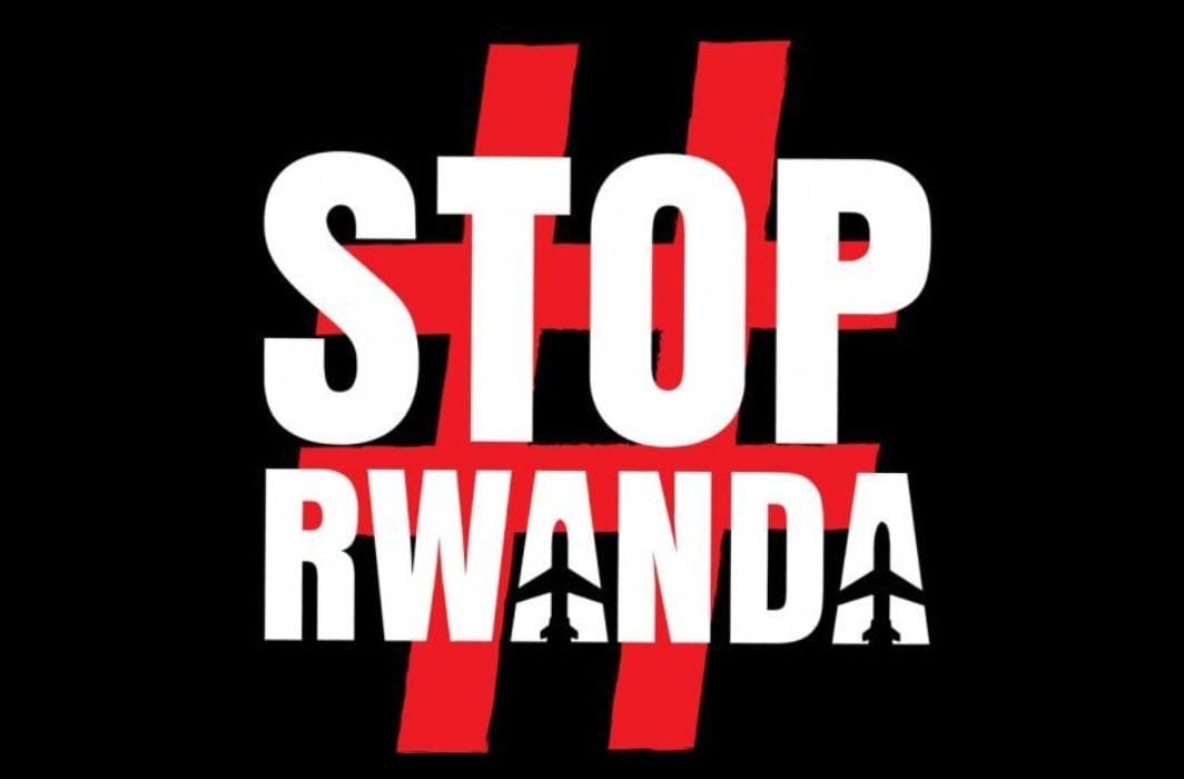 #StopRwanda detentions ‼️URGENT - numbers needed Lunar House 2 people being detained, we need to be ready to free them and stop the van from taking them away 📍Lunar House Home Office 40 Wellesley Road CR9 2BY Come down to help our friends ‼️