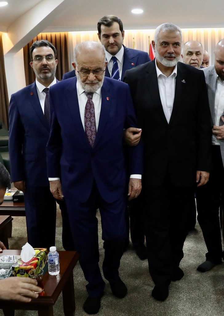 Genel Başkanımız Sayın Temel Karamollaoğlu ile beraber Filistin Direnişinin lideri, Hamas Siyasi Büro Başkanı İsmail Haniyye’yi ziyaret ettik. Özgür Kudüs’te, Özgür Gazze’de ve Özgür Filistin’de buluşana dek Filistin direnişinin yanında olacağız!