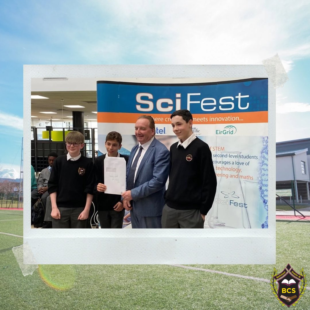 Well done to our brilliant Second Year students who represented Ballinteer Community School at the @SciFest4STEM regional finals in @WeAreTUDublin Tallaght 👏

The students showcased their amazing science projects, & we are so proud of them! Projects focused on a number of topics